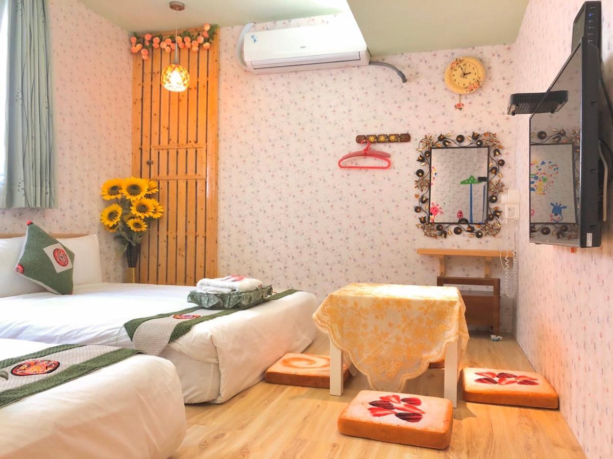 Splendid Flora B&B Hengchun South Gate Exterior photo