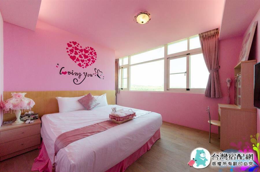 Splendid Flora B&B Hengchun South Gate Exterior photo